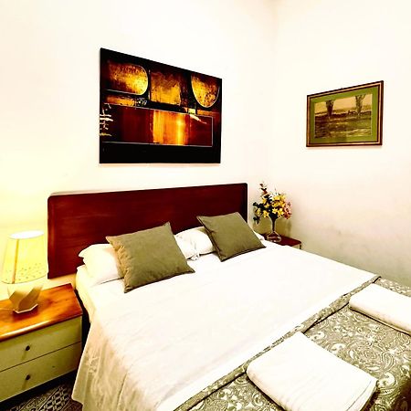 4 Bed Rooms Luxury Apartment Near Colosseum Rom Exteriör bild