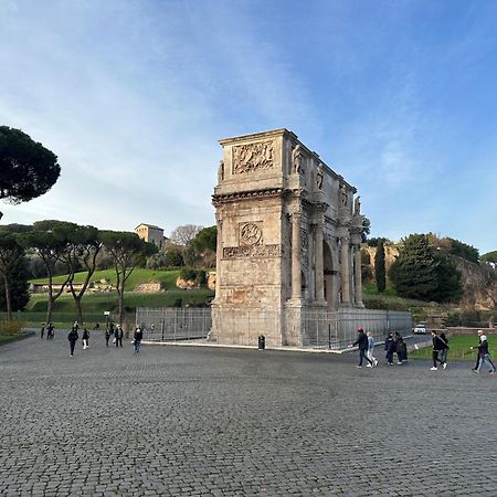 4 Bed Rooms Luxury Apartment Near Colosseum Rom Exteriör bild