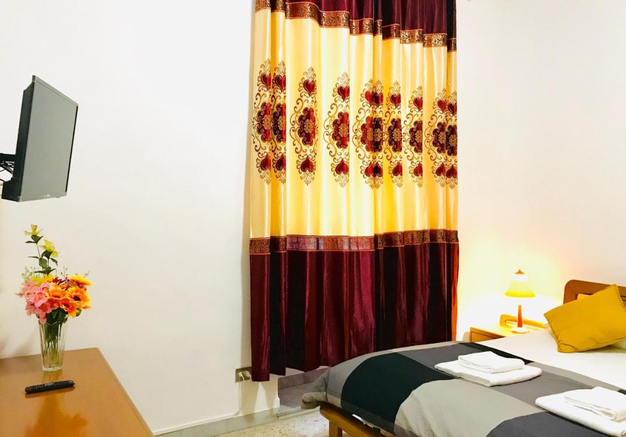 4 Bed Rooms Luxury Apartment Near Colosseum Rom Exteriör bild