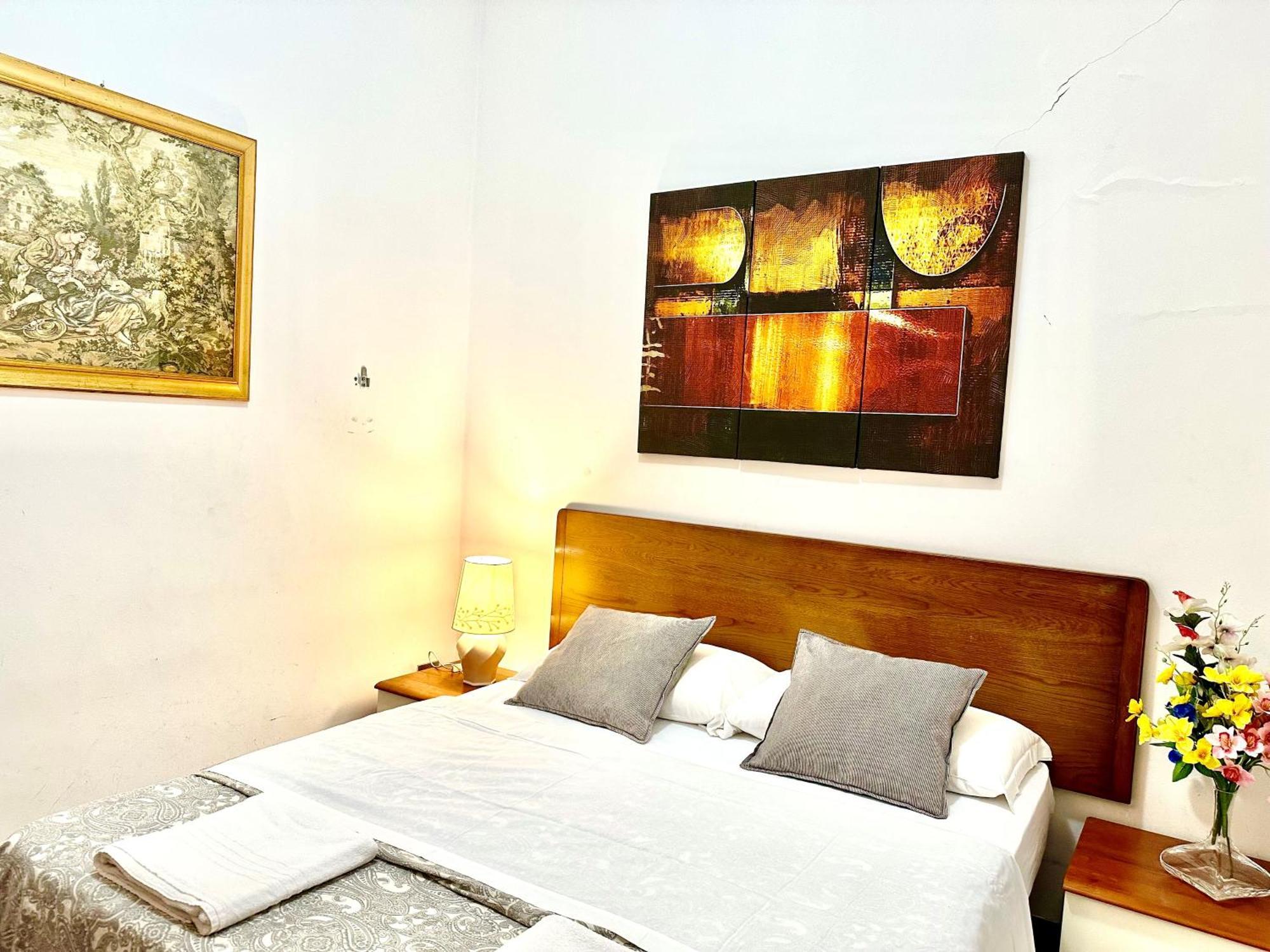 4 Bed Rooms Luxury Apartment Near Colosseum Rom Exteriör bild
